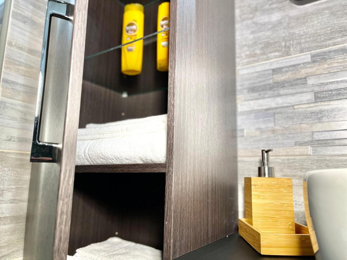N51 Apartment เนเปิลส์ ภายนอก รูปภาพ
